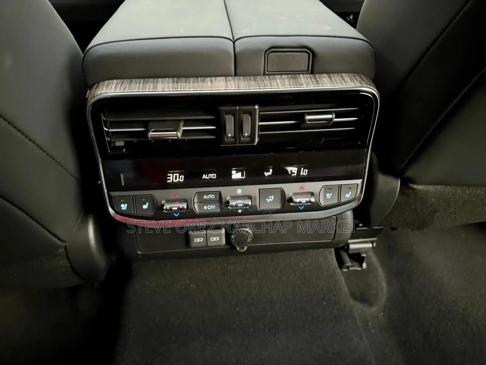 Toyota Land Cruiser 2024 Off white