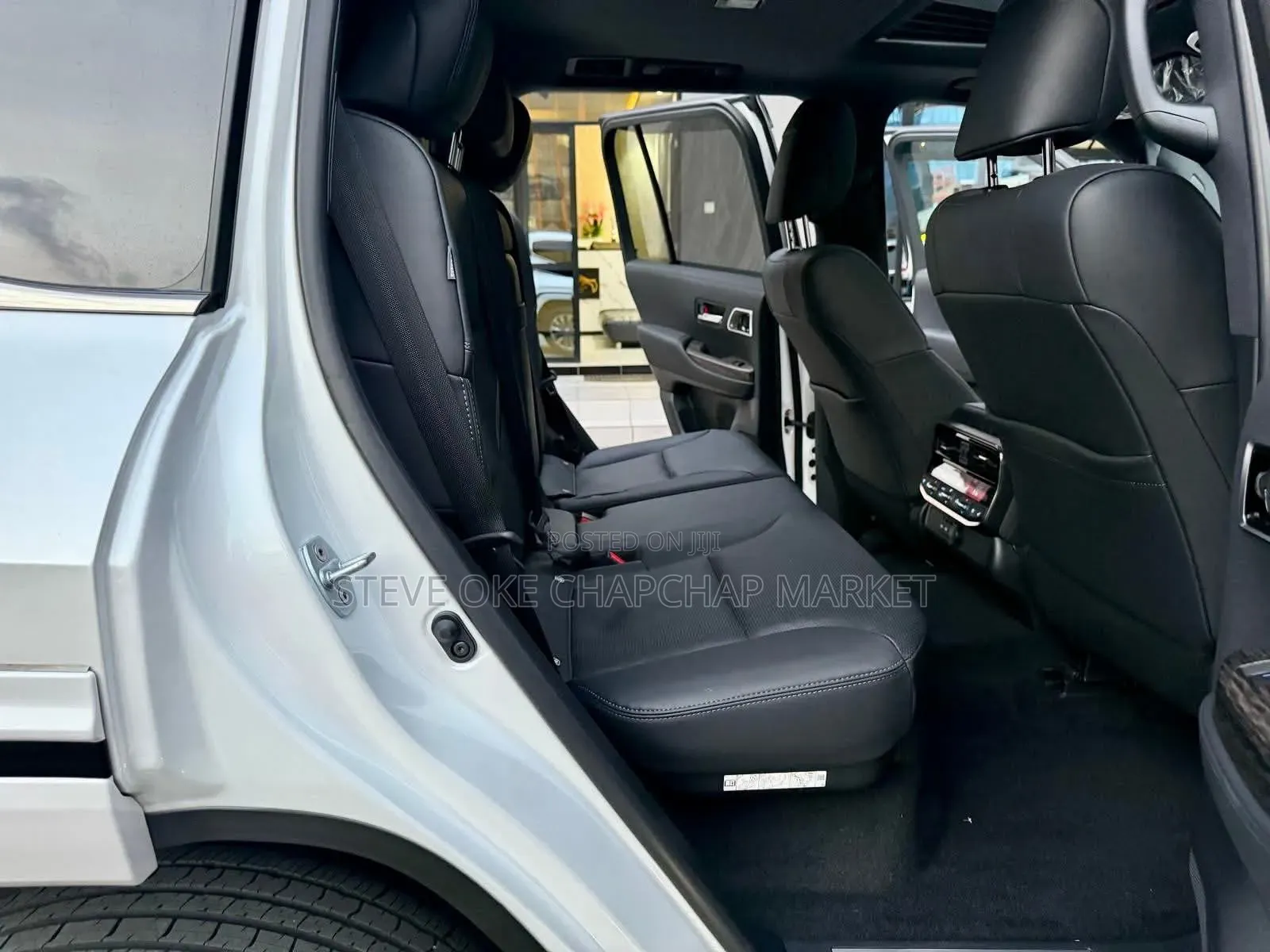 Toyota Land Cruiser 2024 Off white