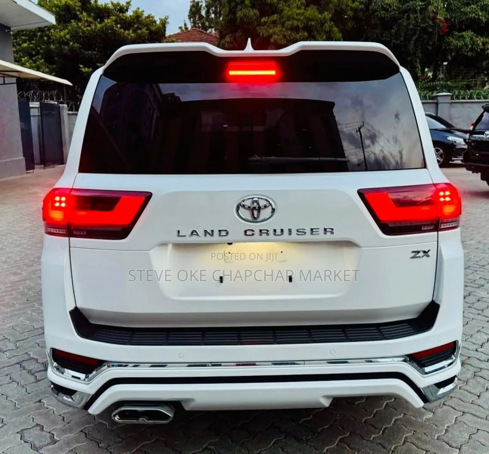 Toyota Land Cruiser 2024 Off white