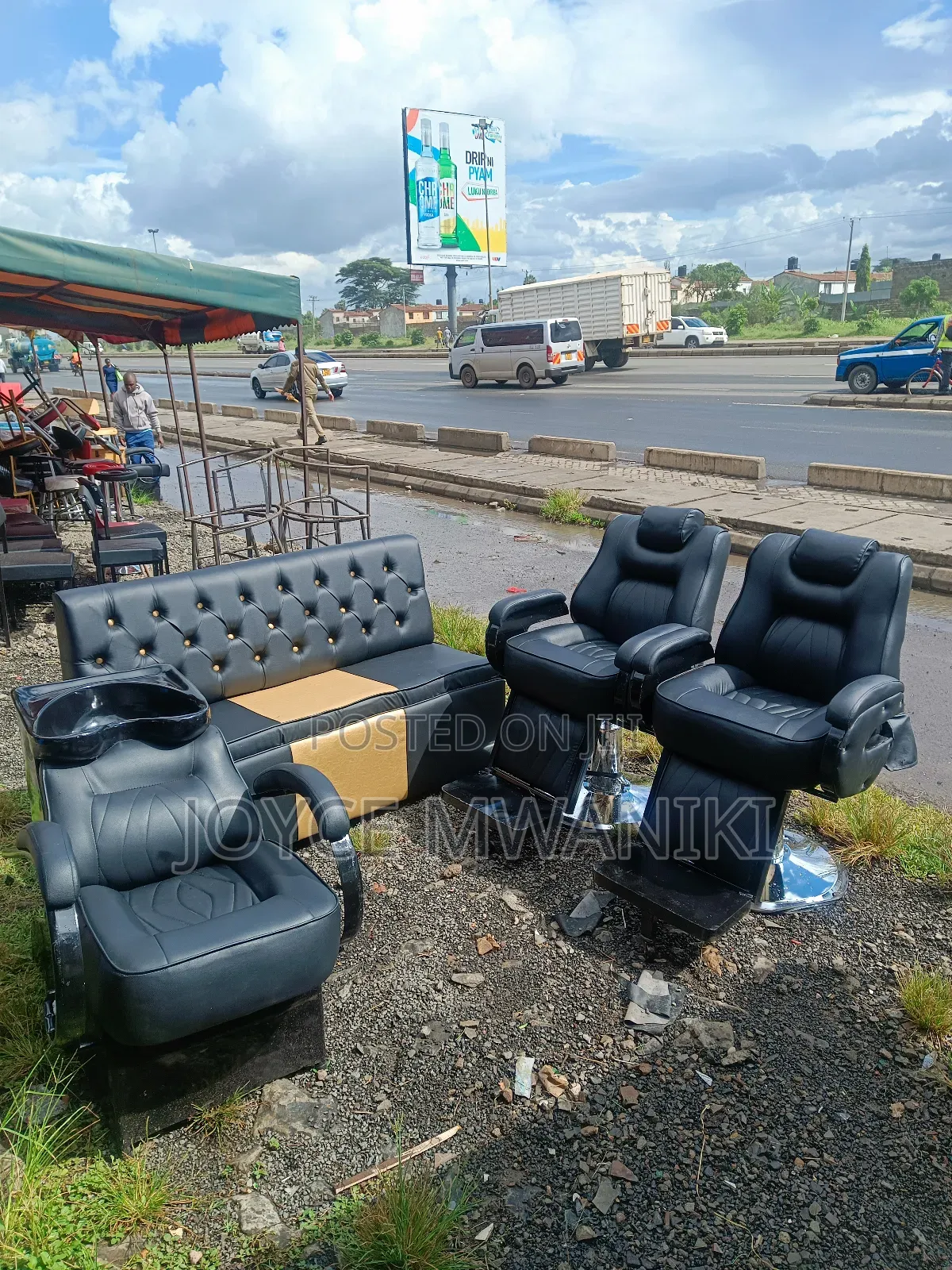 2 Hydraulic Barber Seats, Waiting and Sink Chair 