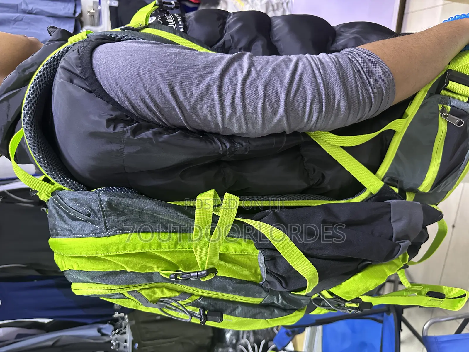 35l Hiking Backpack Luminous Green