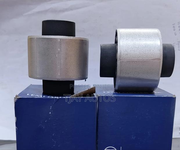 Front Upper Inner Control Arm Bushing Mercedes W203 W204