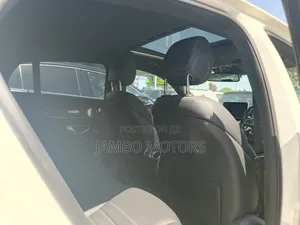 Mercedes-Benz GLC-Class 2019 White
