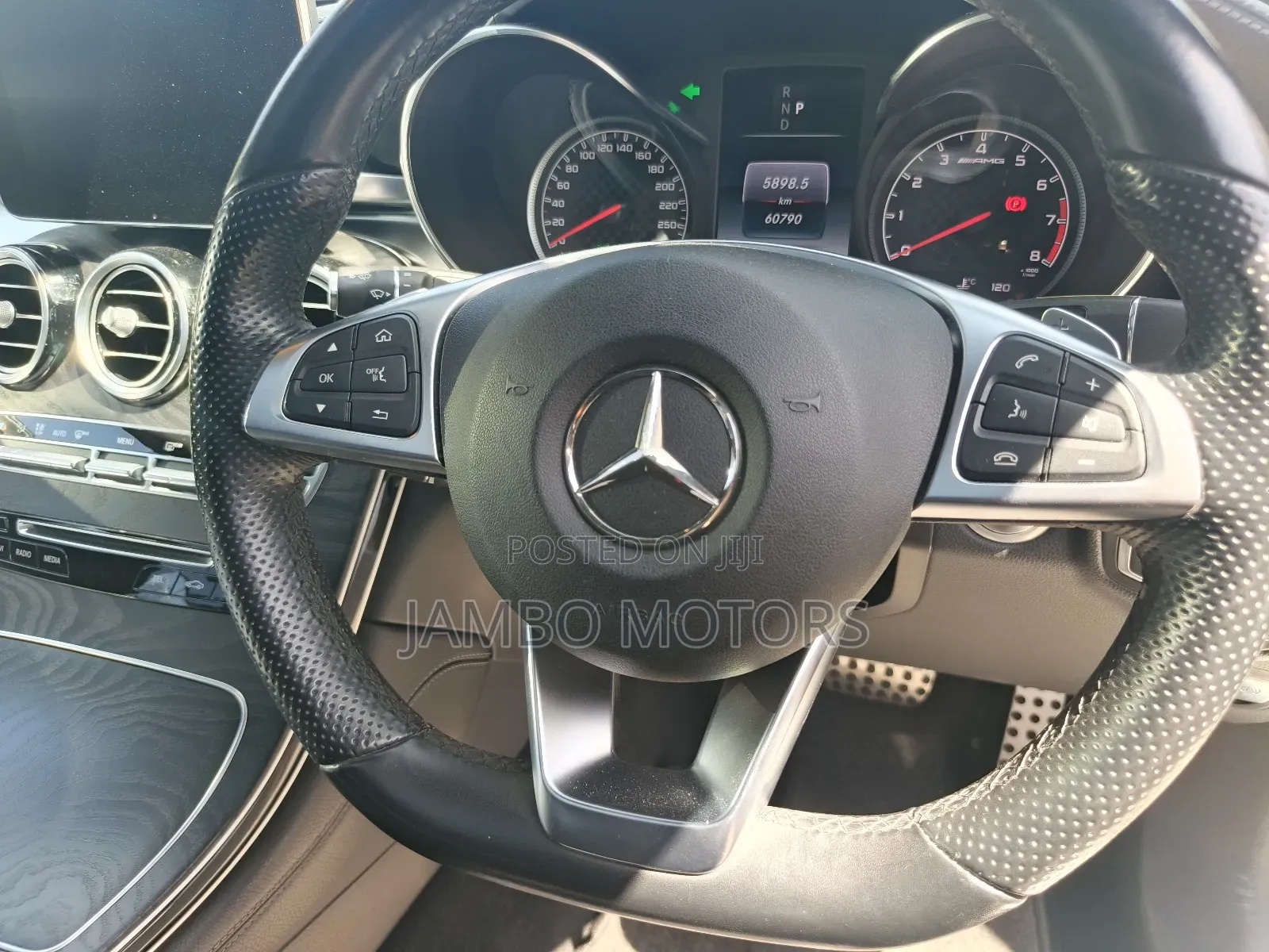 Mercedes-Benz GLC-Class 2019 White