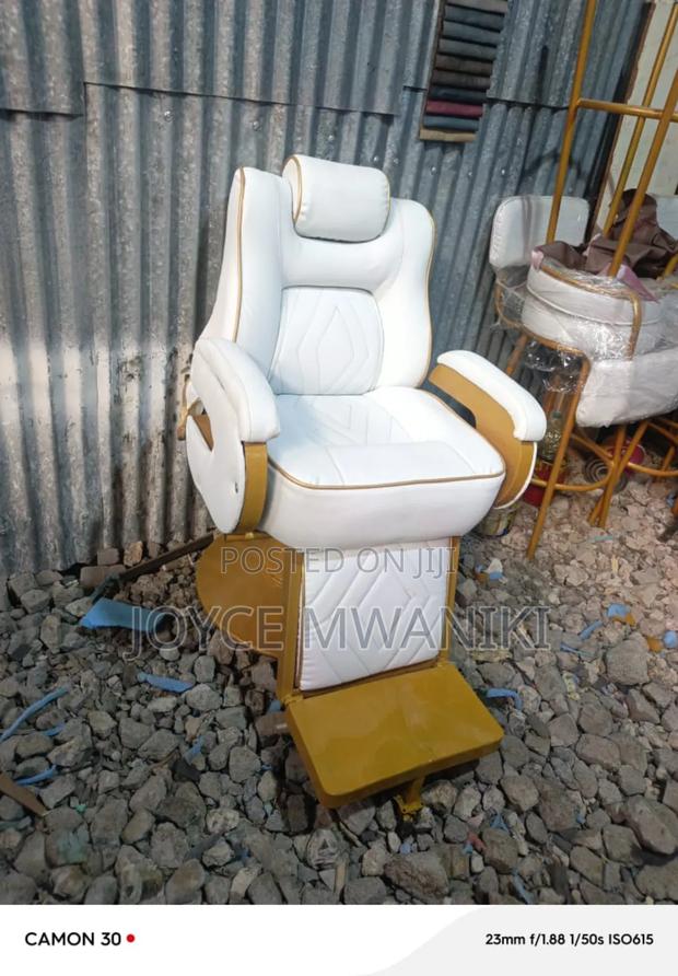 Barber Seat, White and Gold  - main view