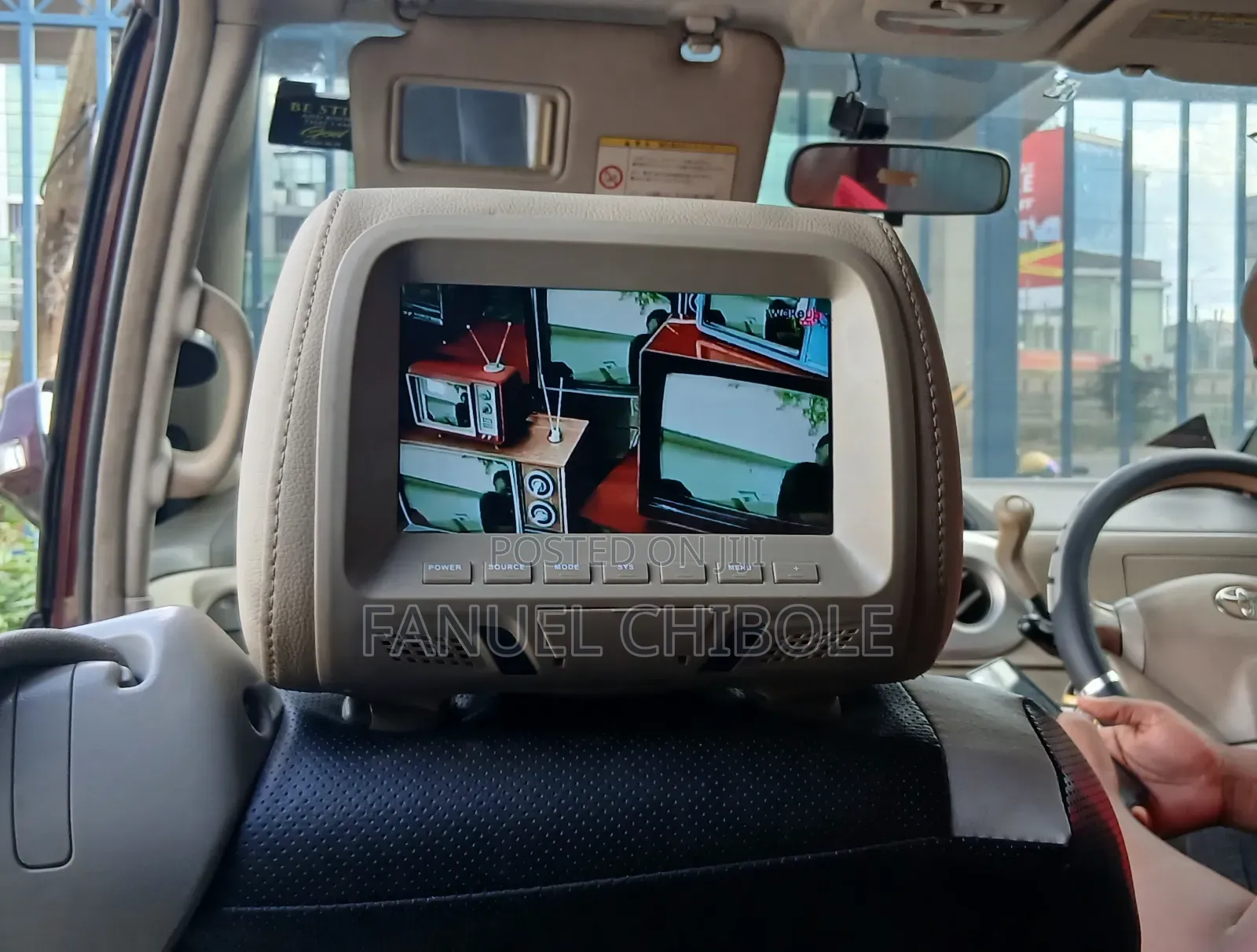 Pair of Headrest Screen