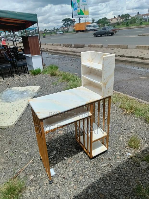 Nail Marble Table, With Gel Shelves - main view