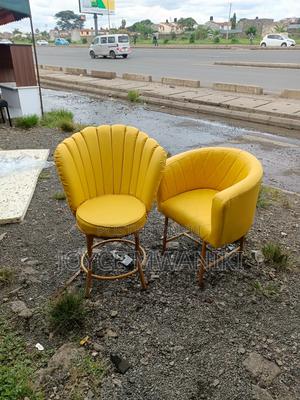 Manicure Seats, Yellow - thumbnail 2