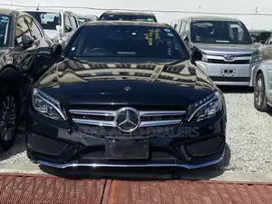 Mercedes-Benz C200 2018 Black