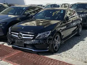 Mercedes-Benz C200 2018 Black