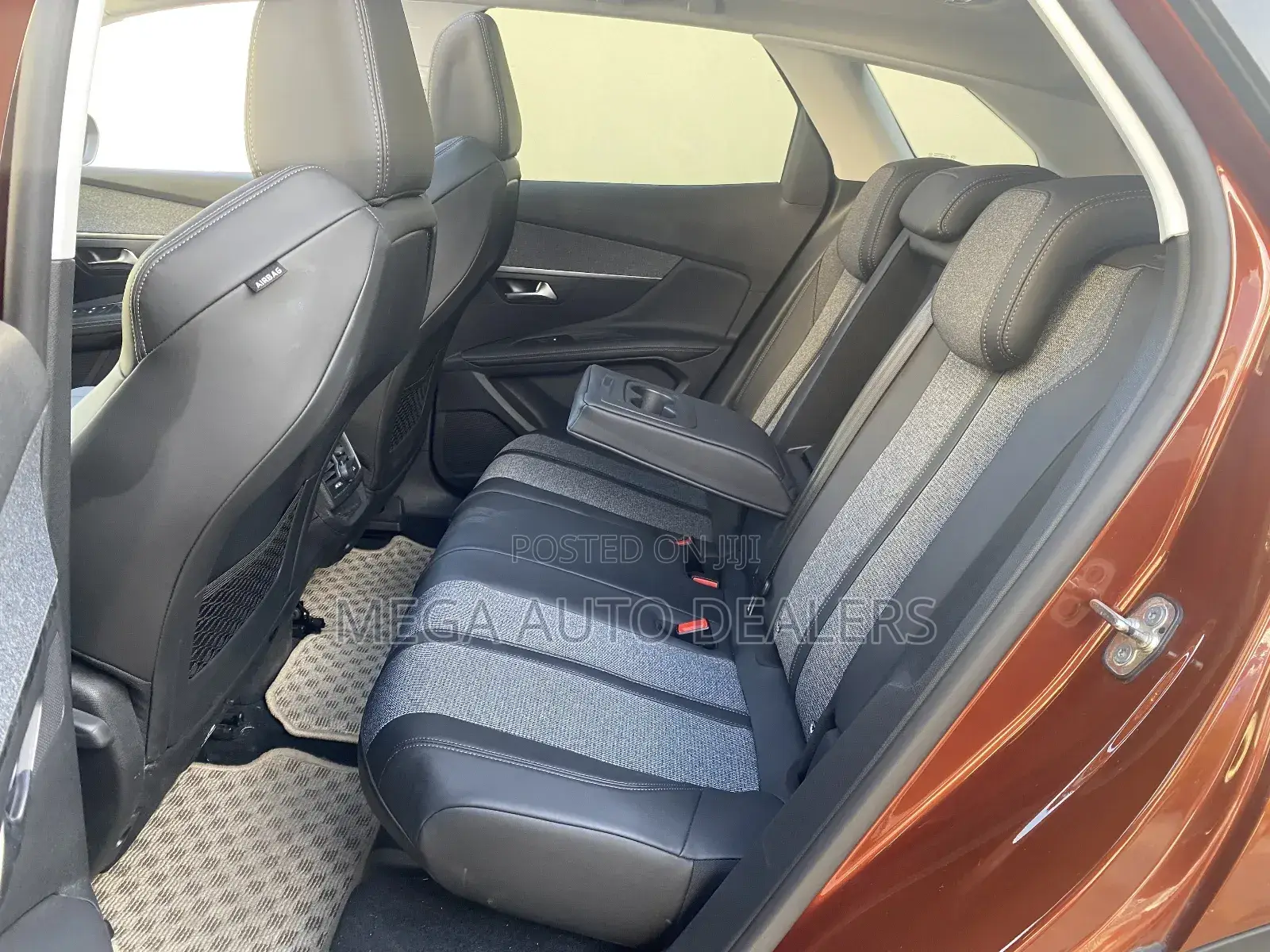 Peugeot 3008 2018 Brown