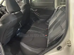 Subaru Forester 2018 White