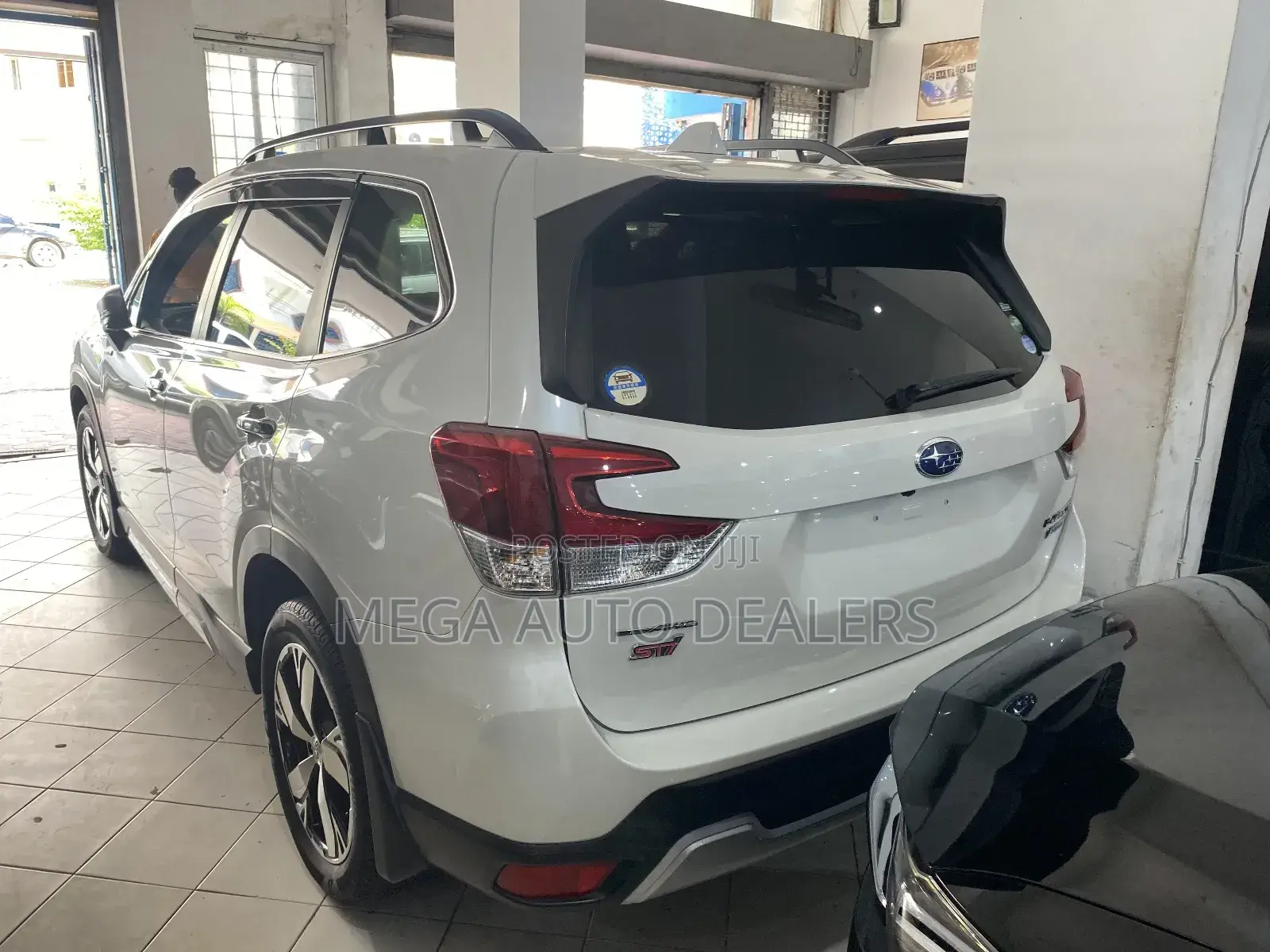 Subaru Forester 2018 White
