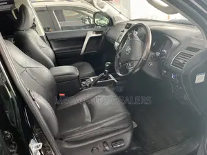 Toyota Land Cruiser Prado 2018 Black