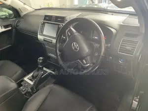 Toyota Land Cruiser Prado 2018 Black