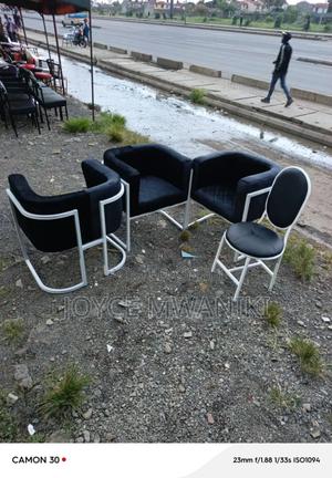 Manicure Seats, White and Black 4 Pieces - thumbnail 2