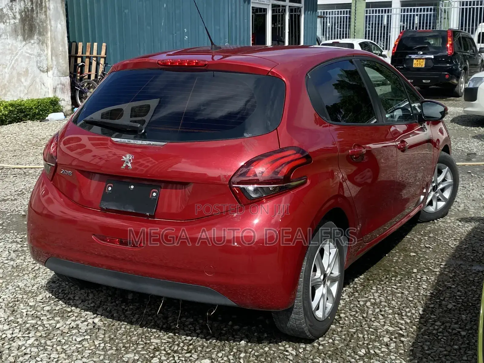 Peugeot 208 2018 Red