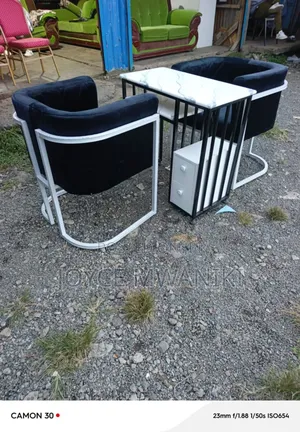 Manicure Set, Black and White Colour 