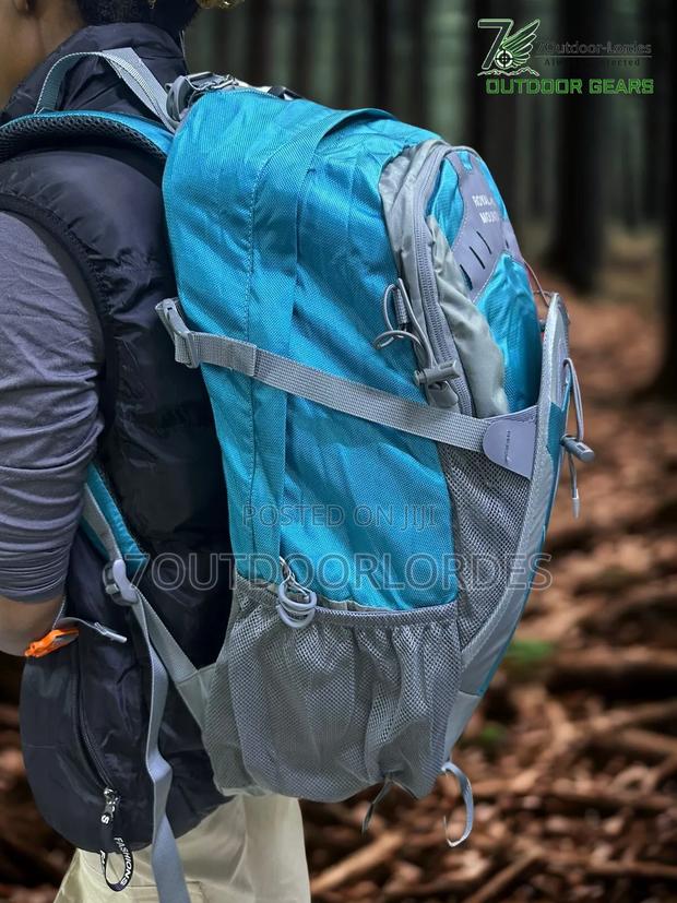 50l Hiking Backpack - thumbnail 3