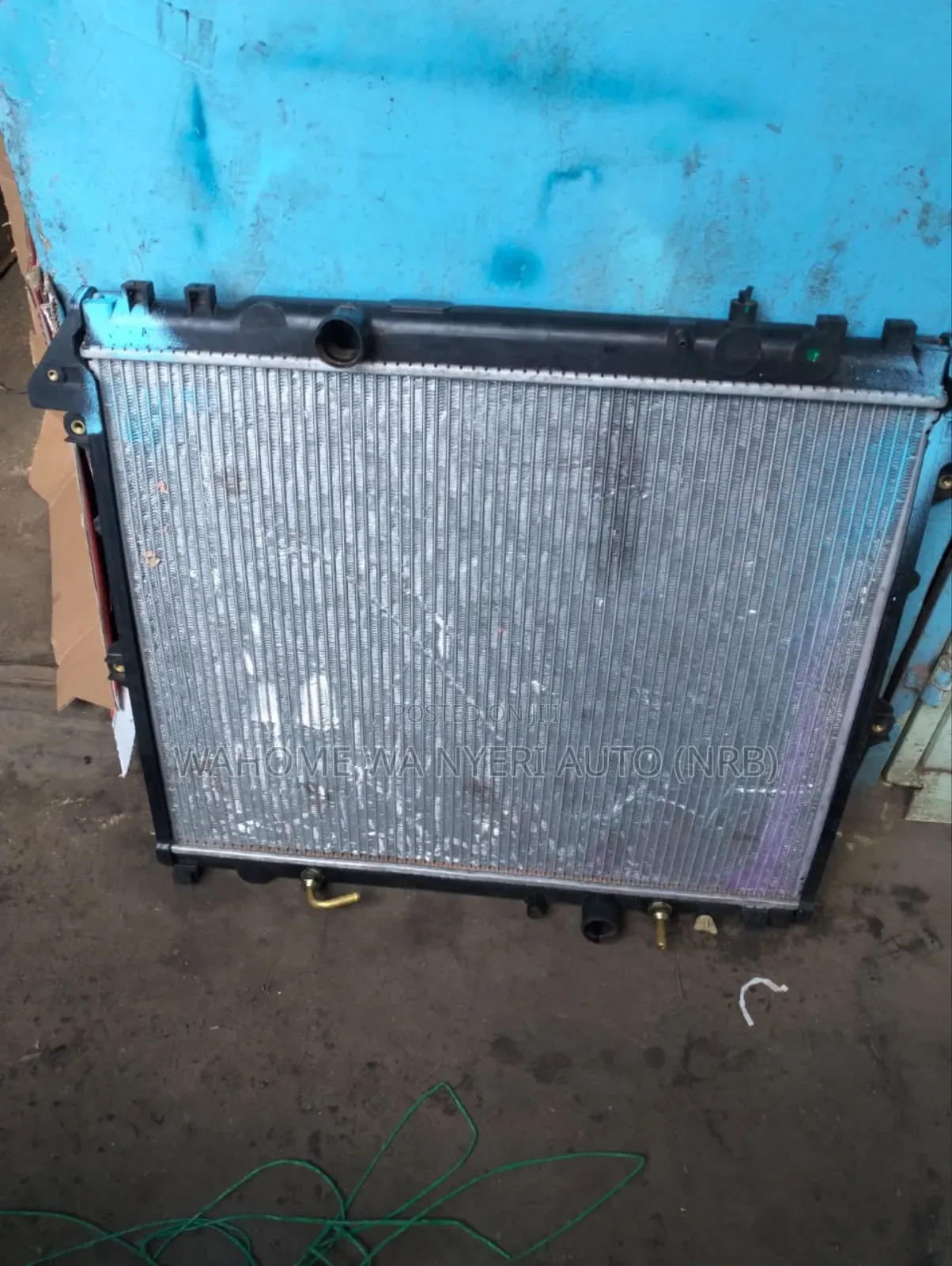 Radiator for Hiace