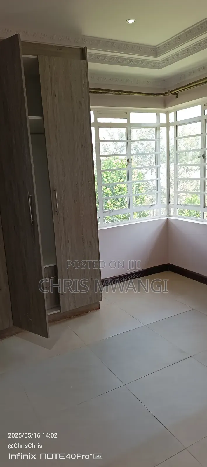Furnished 5bdrm Block of Flats in Kenyatta Road Estate for sale