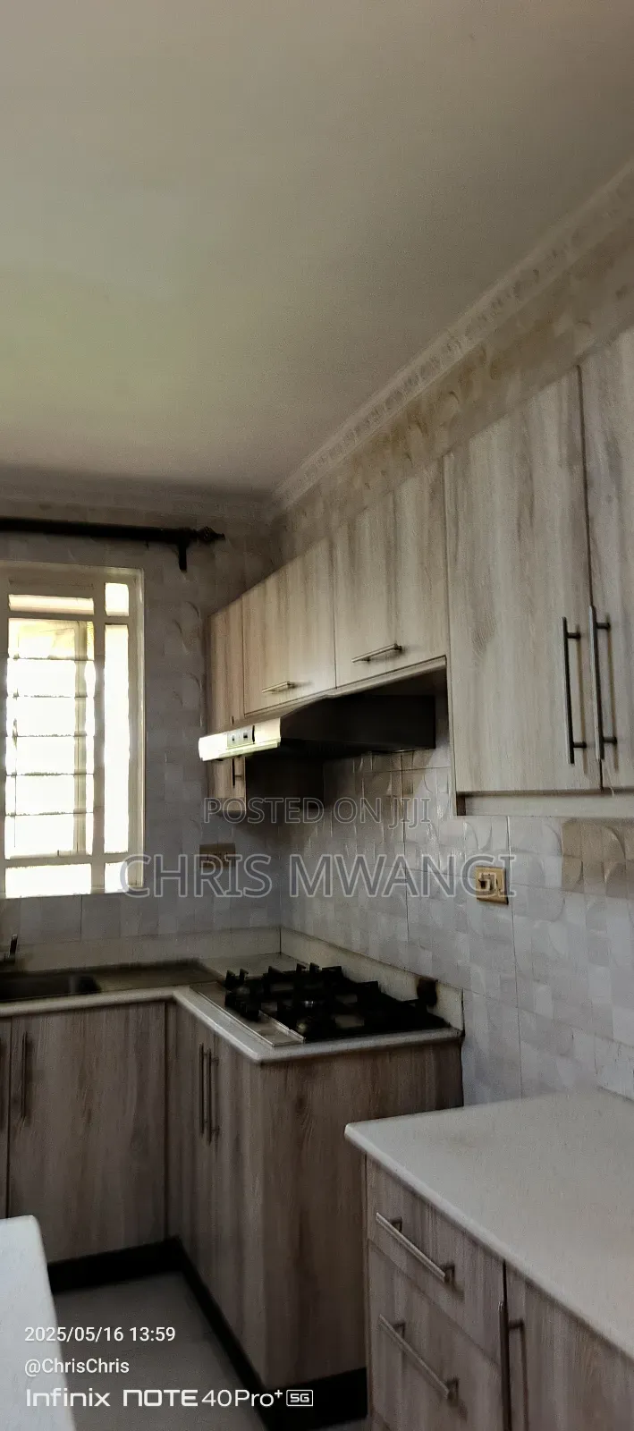 Furnished 5bdrm Block of Flats in Kenyatta Road Estate for sale
