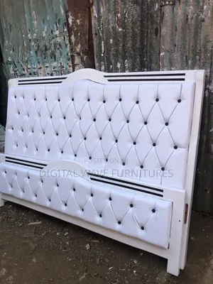 White Chester Bed 4 by 6