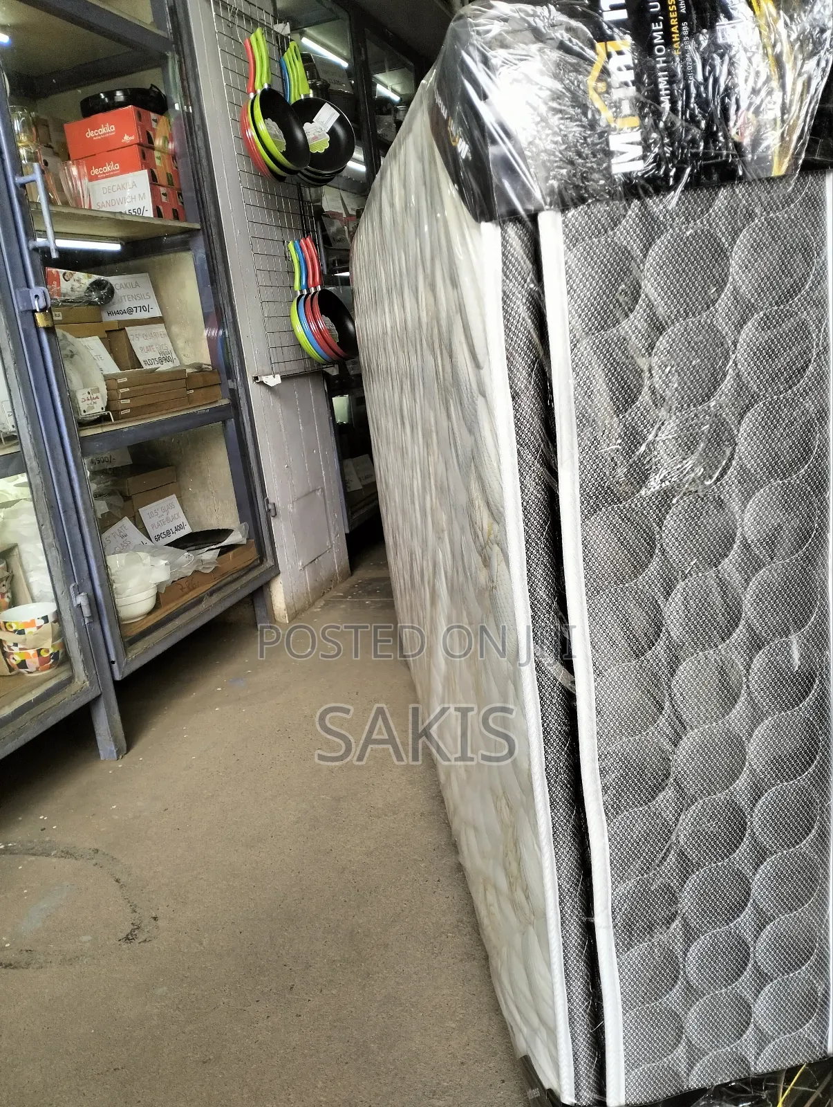 5 X 6 X 12 Pillow Top Spring Mattresses. Free Delivery