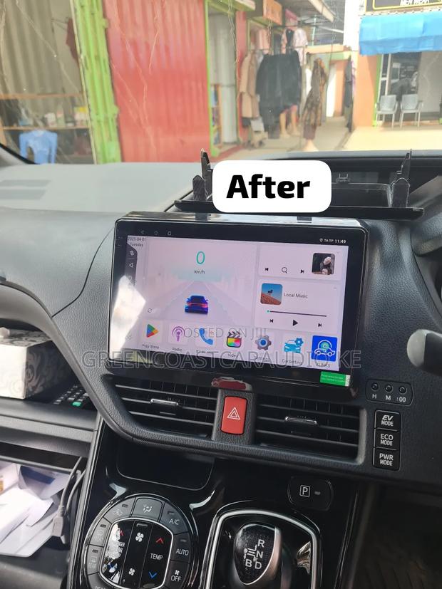 Toyota Noah/Voxy 2015+ Android Radio Plus Its Console - thumbnail 3