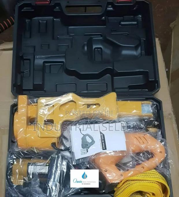 Brand New Electric Wrench/ Electric Car Jack