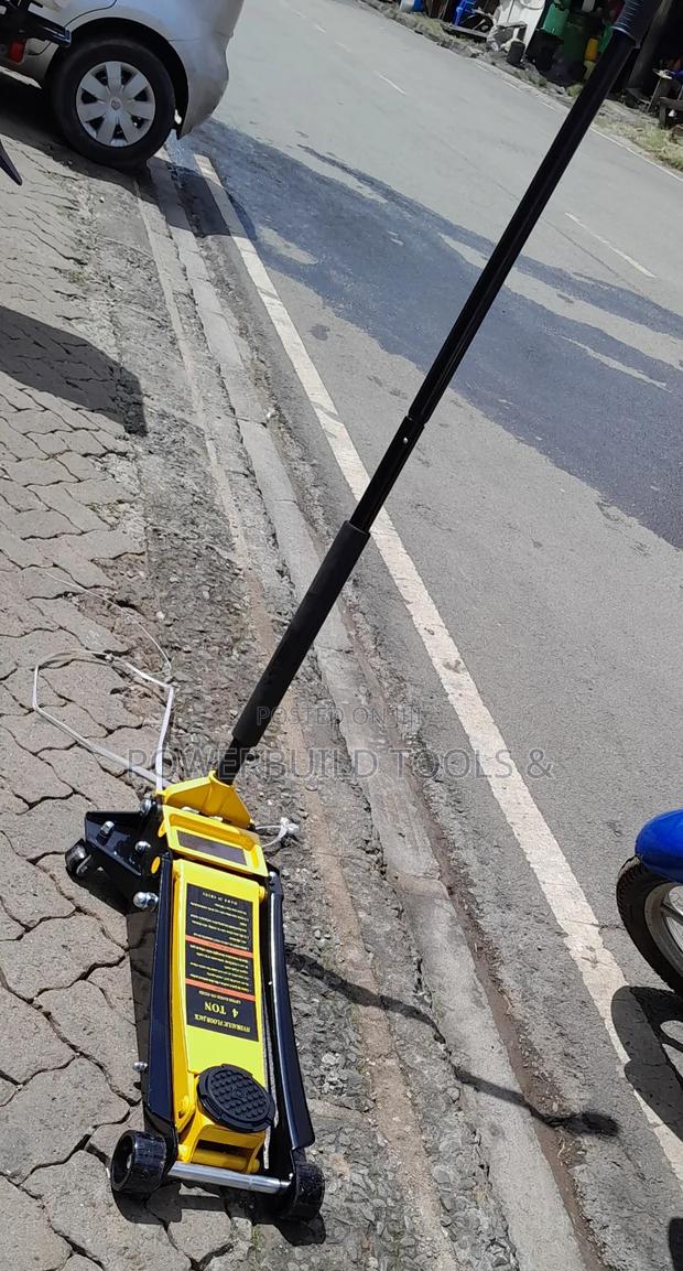 4tonne Low Profile Professional Floor Jack - thumbnail 2