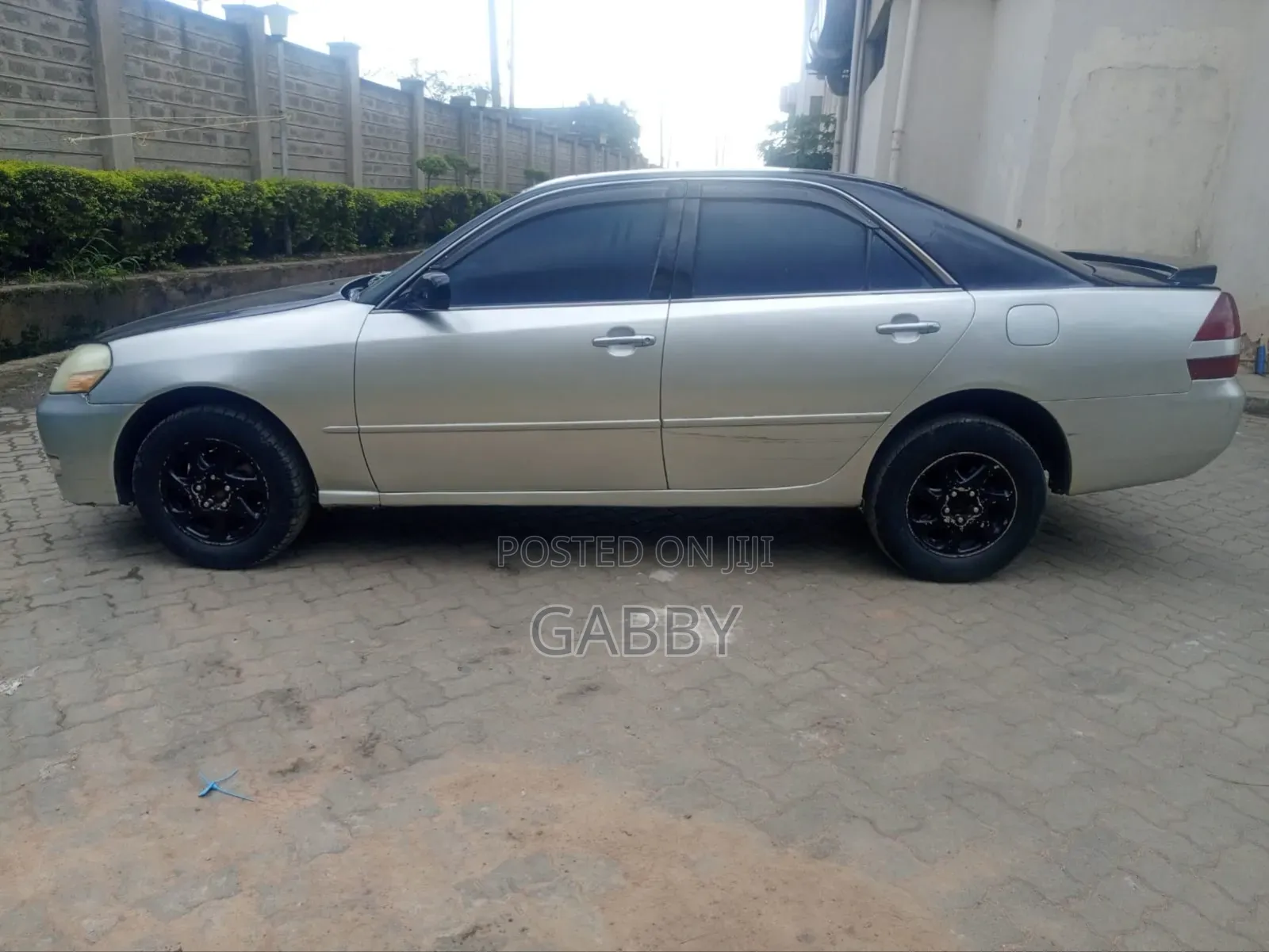 Toyota Mark II 2001 Silver