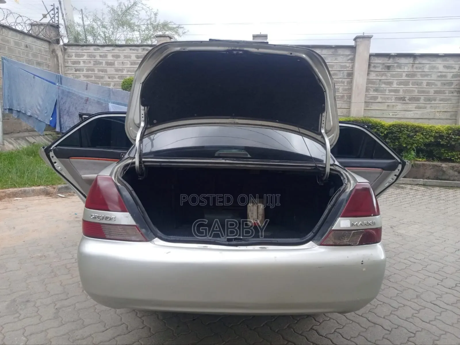 Toyota Mark II 2001 Silver