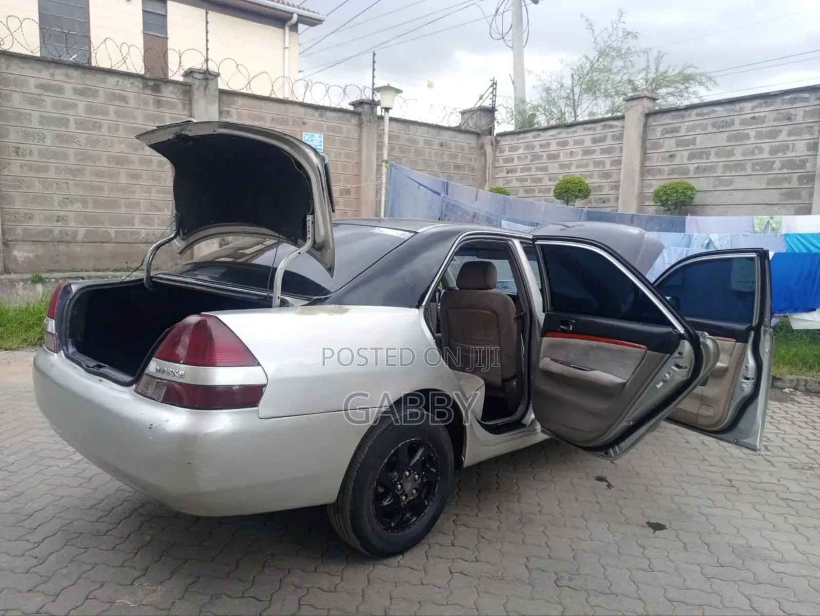 Toyota Mark II 2001 Silver