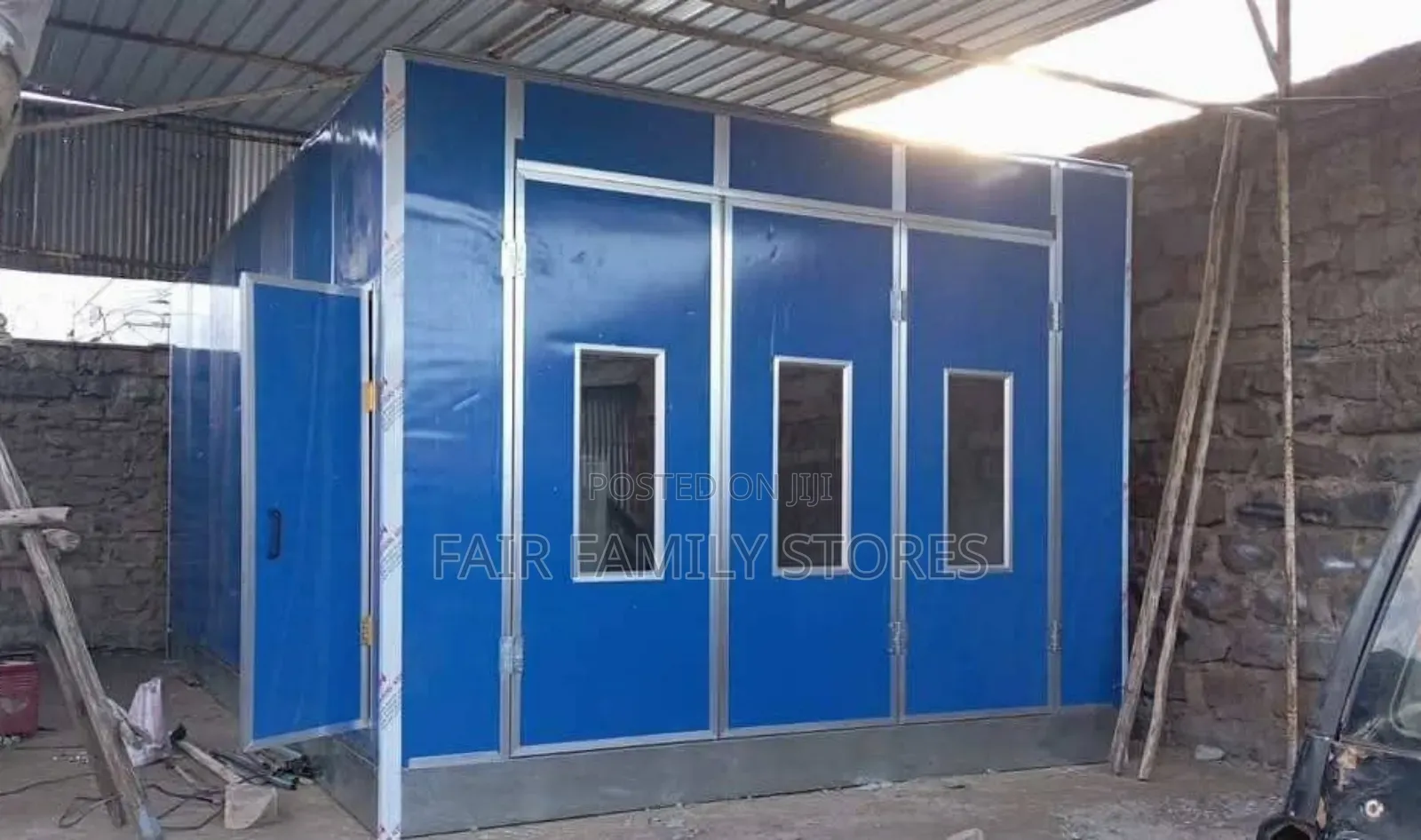 Spray Booth Machine