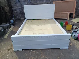 Grand Wooden Modern White Bed Size 5 ×6