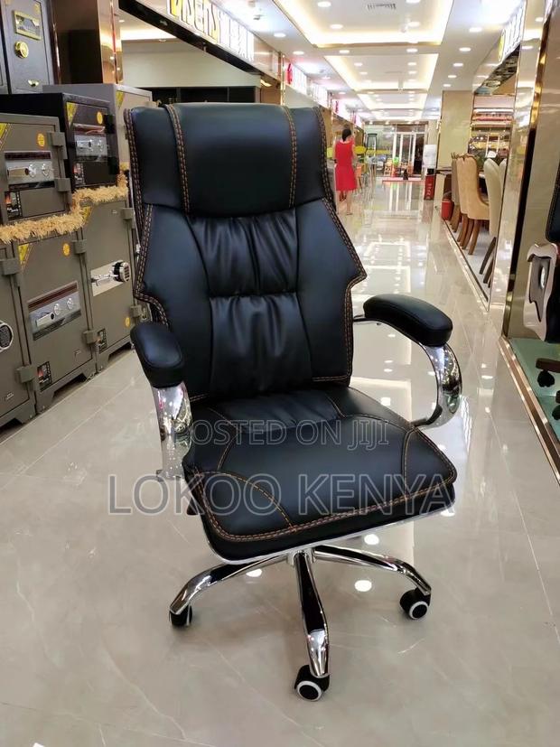 Office Chair : Relaxing Black Office Chair