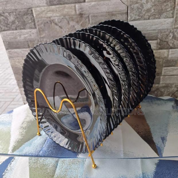 Dinner Plate Set - main view