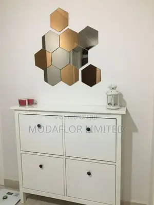 Modern Mirror Panels – Stick Style Hexagon Mirrors