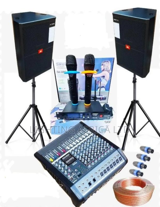 New Outdoor - Indoor 8 Channels Yamaha Powered Mixer - (2)Jbl Speakers