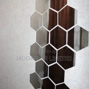 Hexagon Mirror Wall Accent – Aesthetic Must-Have