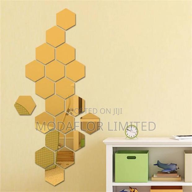 Hexagon Mirror Art – Make a Statement - main view