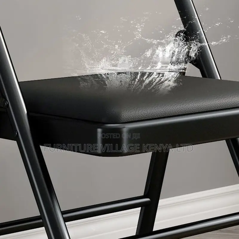 Office Chair:Space-Saving Leather Chair With Fold-Out Design