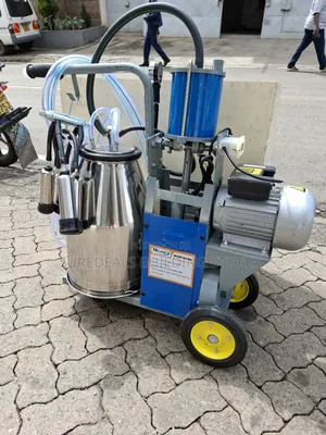 Single Bucket(25ltrs) Milking Machine
