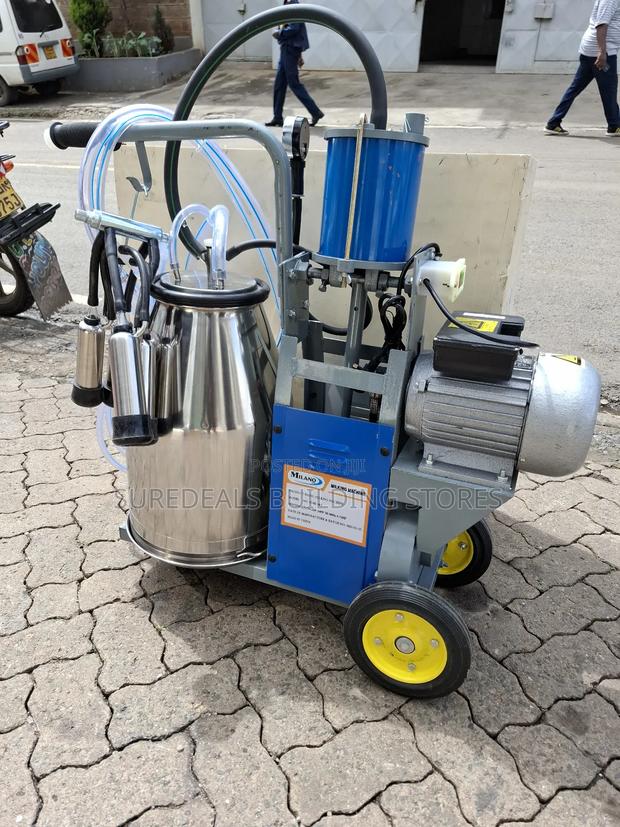 Single Bucket(25ltrs) Milking Machine - thumbnail 3