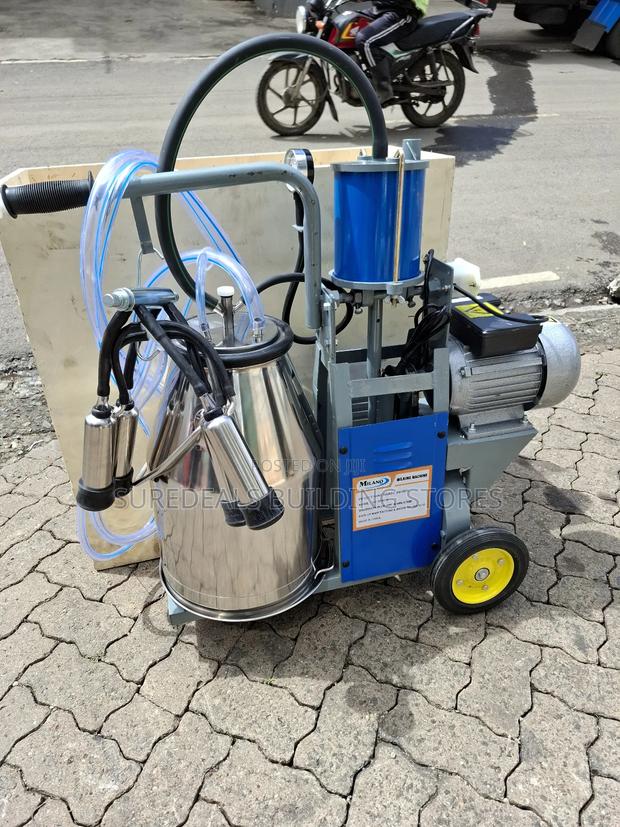 Single Bucket/Barrel Milking Machine-Milano Brand