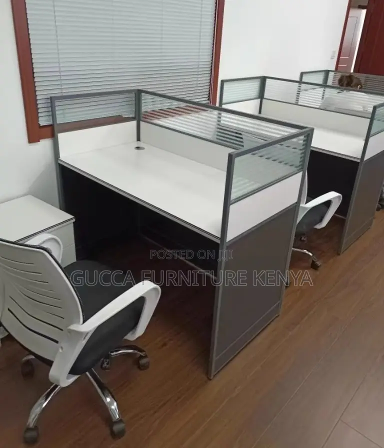 Workstations: Simple Single-Seater Workstation Furniture