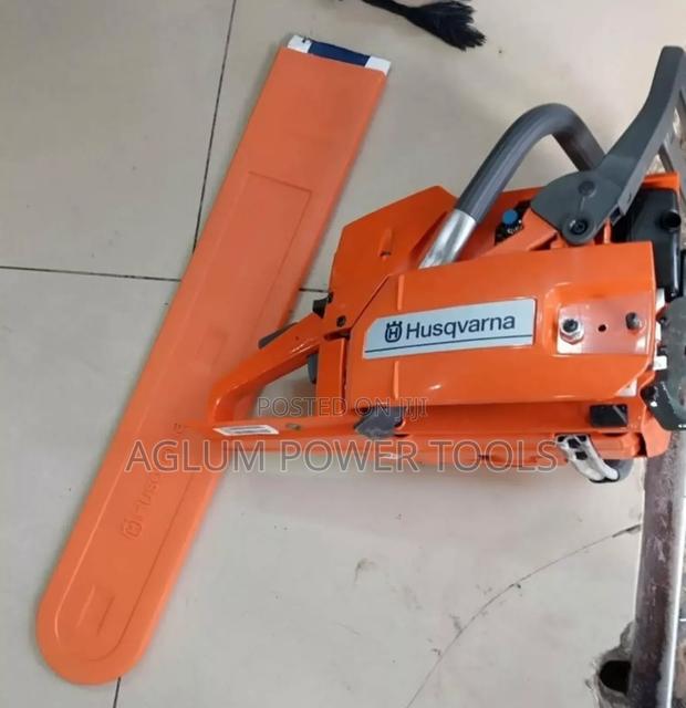 Powersaw 2 Stroke and Petrol Powered - main view