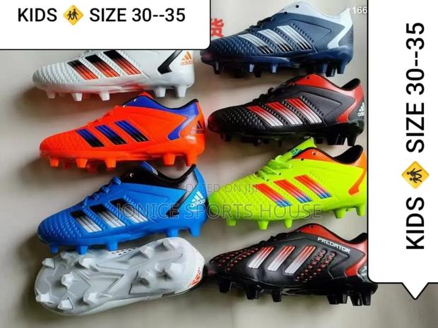 Kids Soccer Boots - thumbnail 3