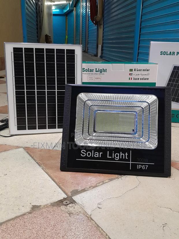 Extended Solar Flood Light 300 Watts + Panel And Remote